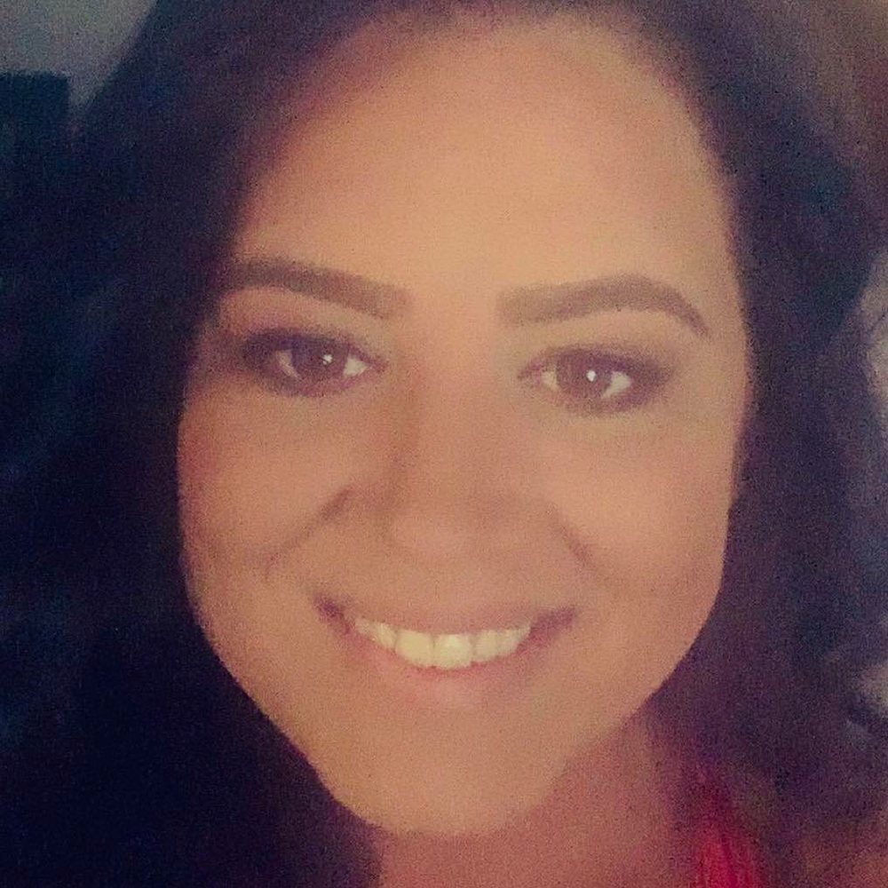 Meet your Posher, Crystal